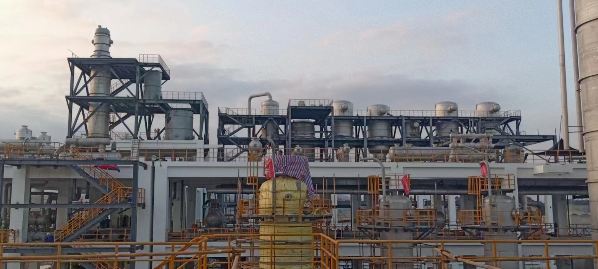 為了員工的幸福和客戶(hù)的感動(dòng)！干就是了！