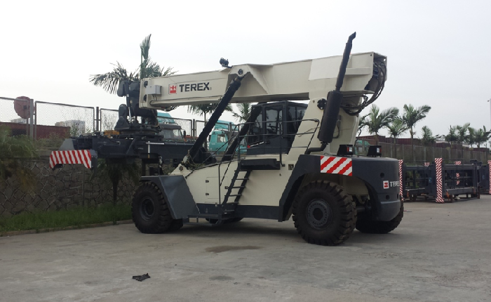 我國(guó)船舶工業(yè)前景仍需不斷努力